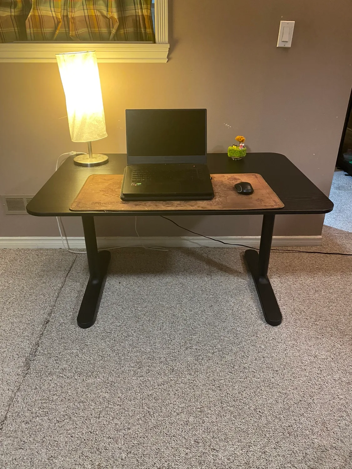 black ikea adjustable desk (delivery available) thumbnail