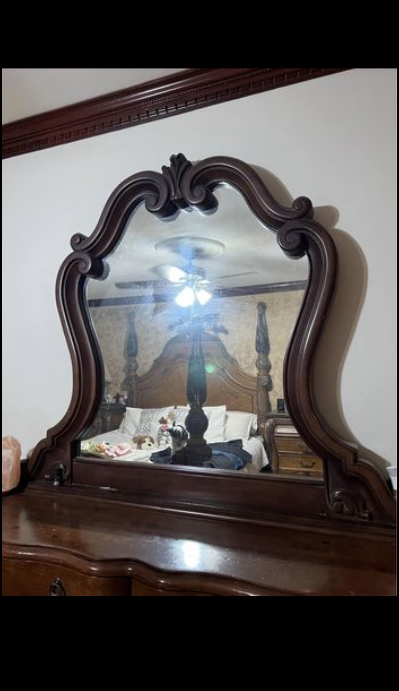 Antique Wooden Dresser with Mirror - photo 3