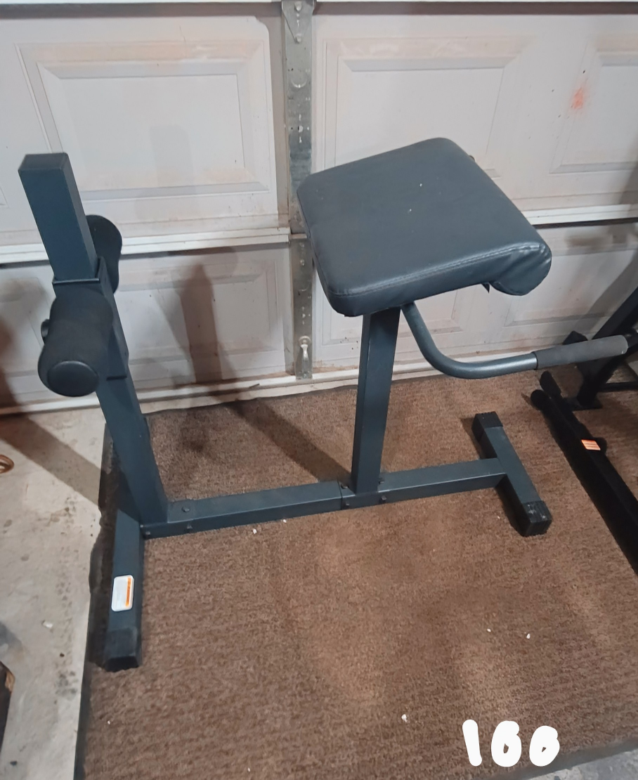 Hyperextension Bench