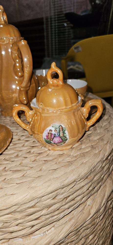 17 Piece Porcelain Coffee Set - photo 3