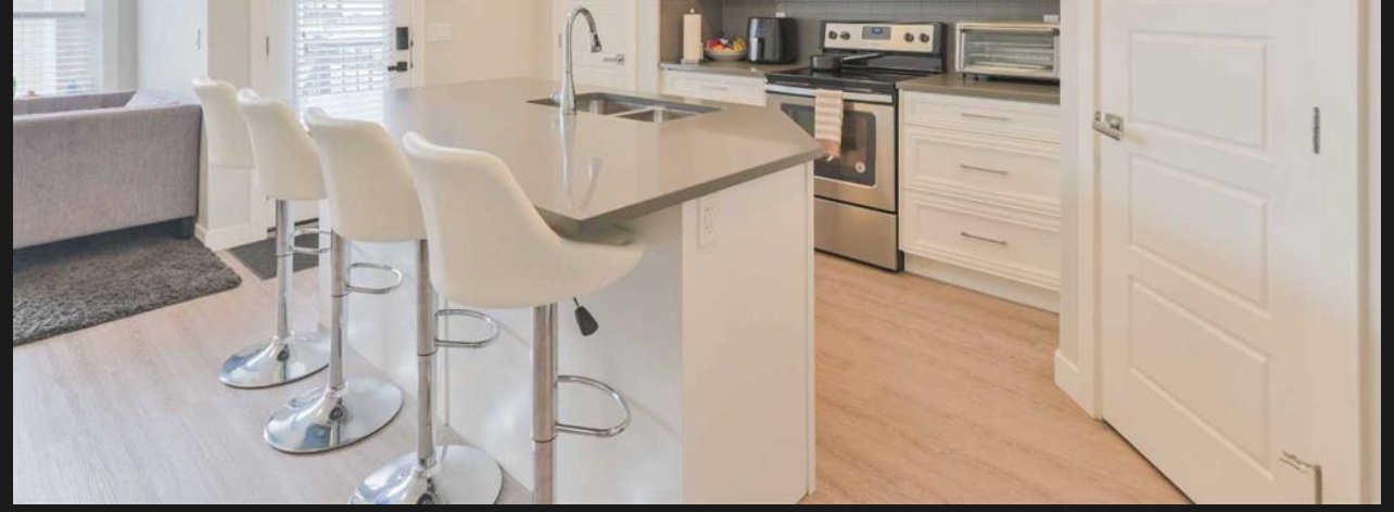 White Bar Stools- 4 pieces - photo 2