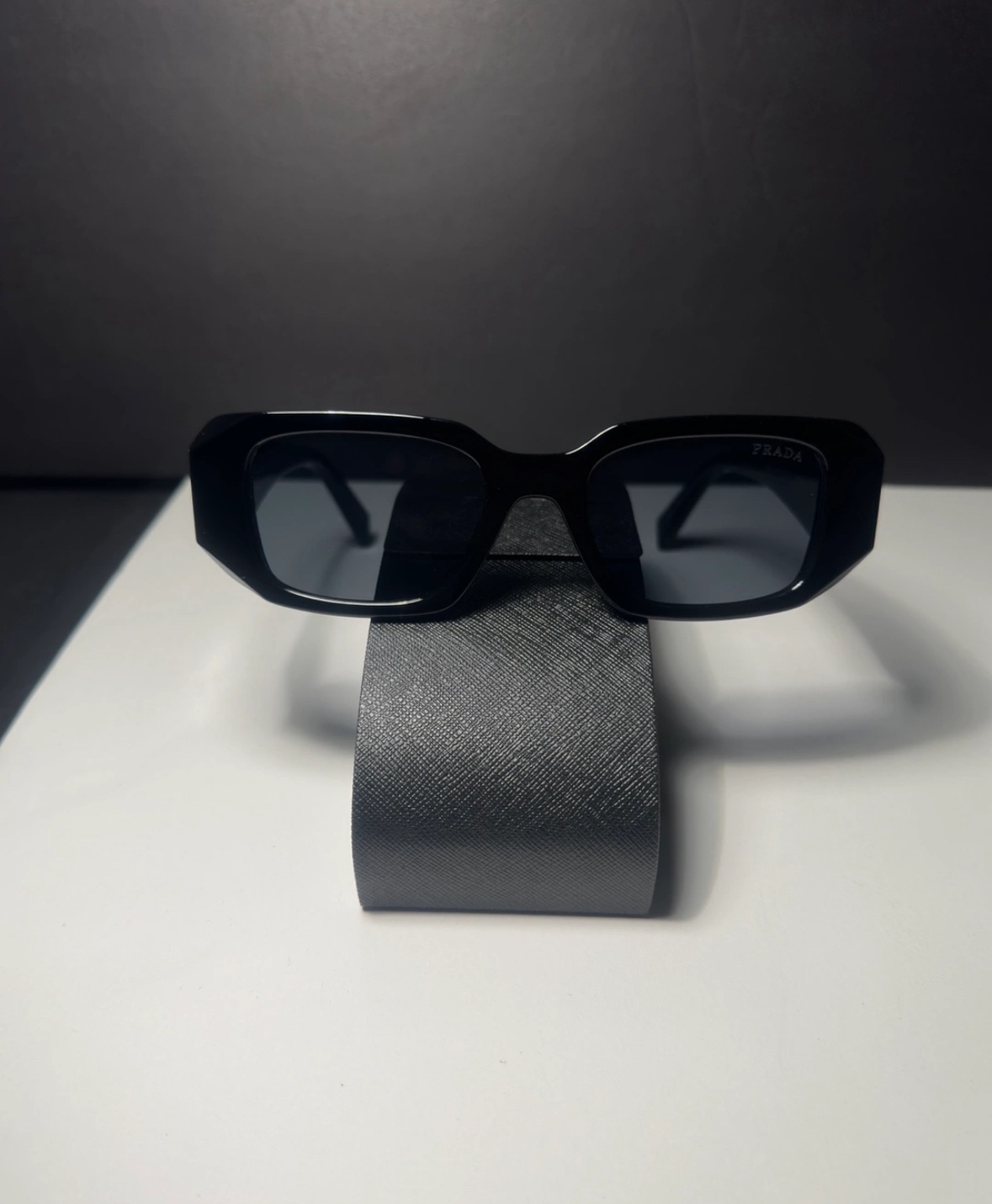 Prada Sunglasses - photo 4