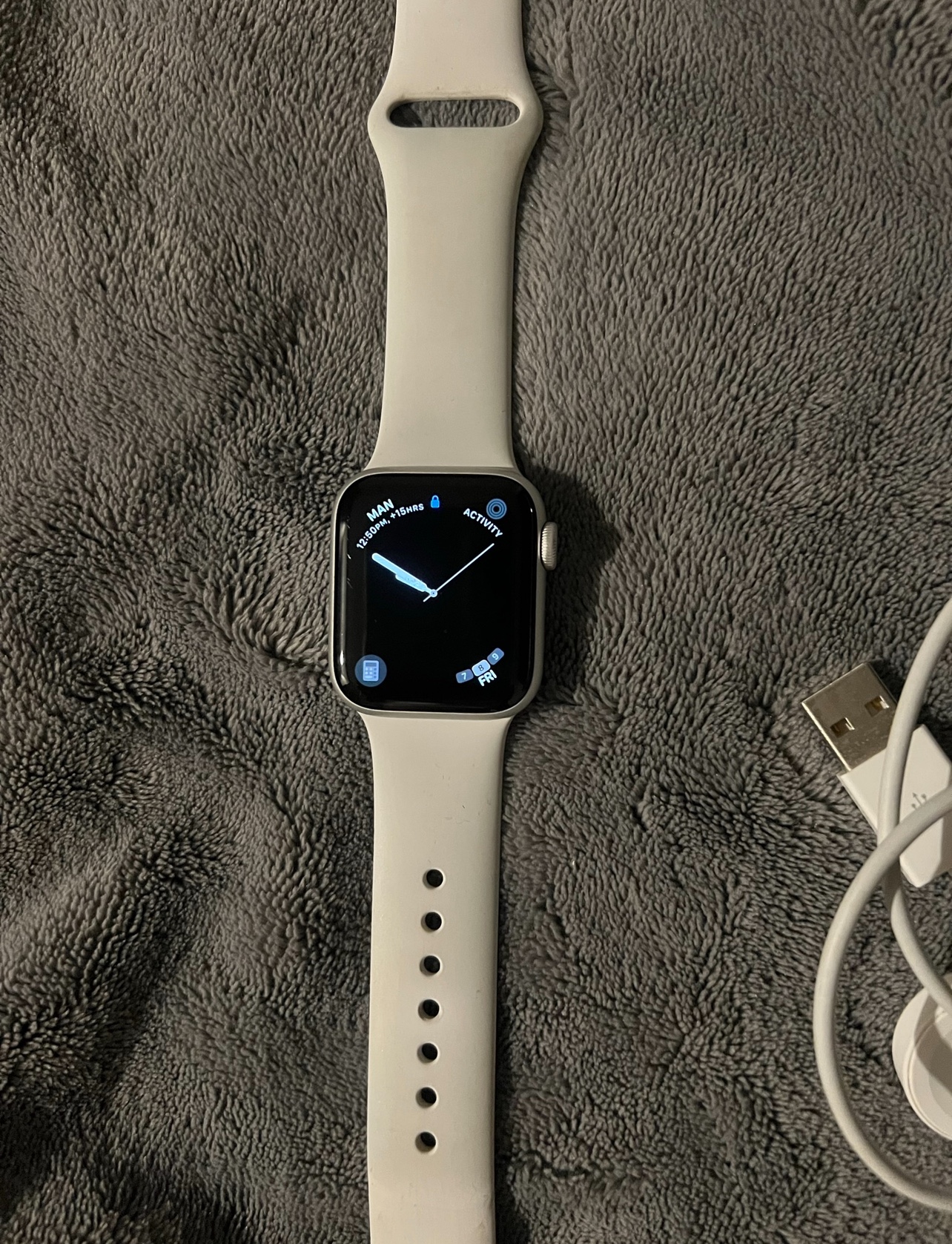 Apple Watch SE Series 1 - photo 3