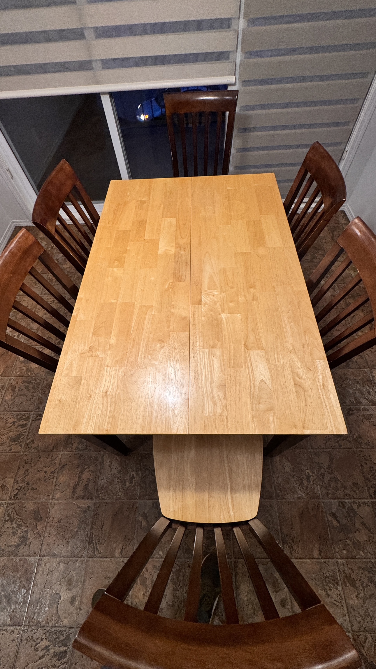 Dining Table and 6 Chairs