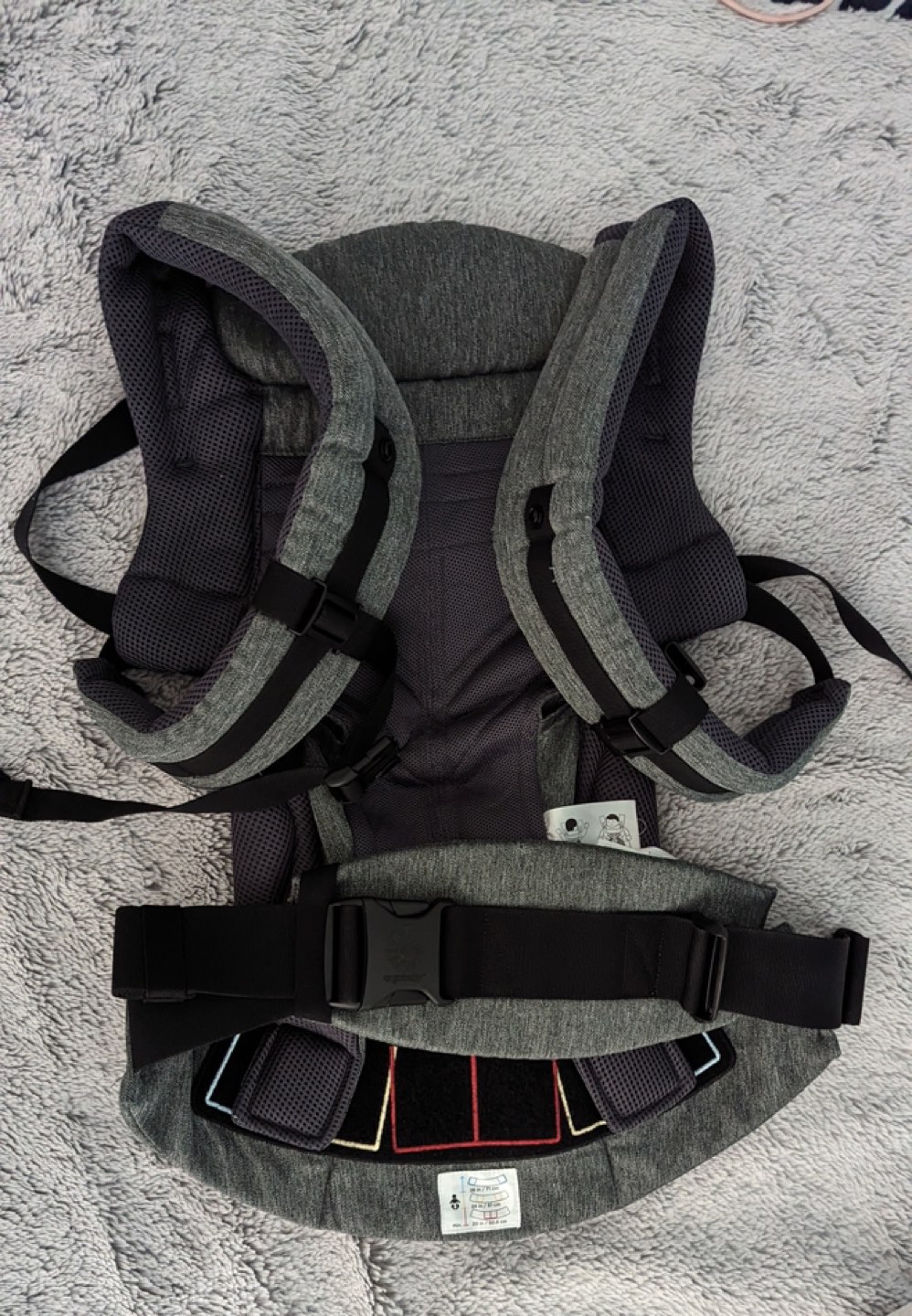 Like New Ergobaby Omni 360 Cool Mesh Baby Carrier - photo 2