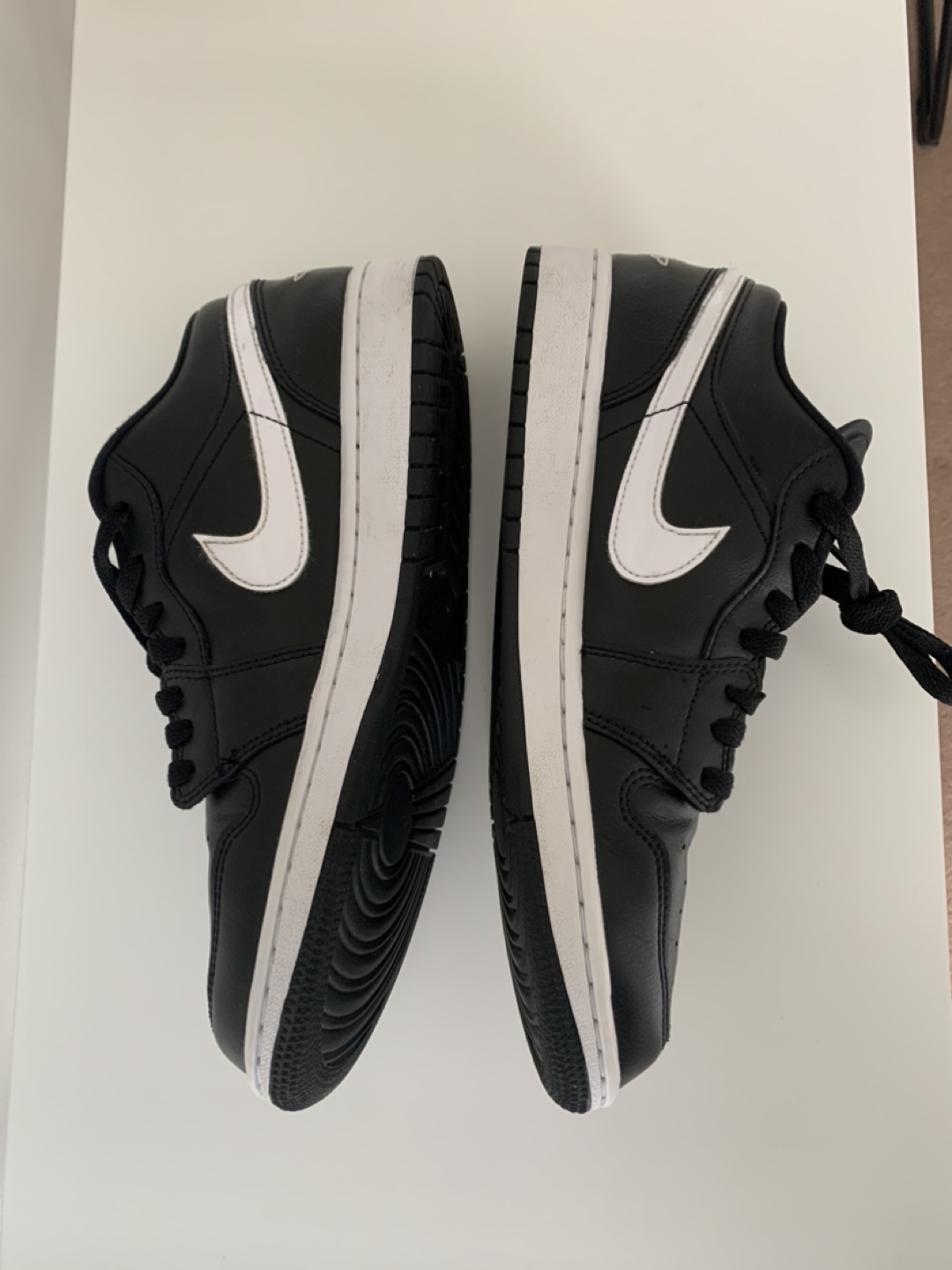 Nike Air Jordan 1 Low (US 11 W, US 9.5 M) - photo 4