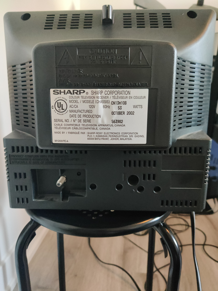 Sharp 13" CRT TV - photo 2