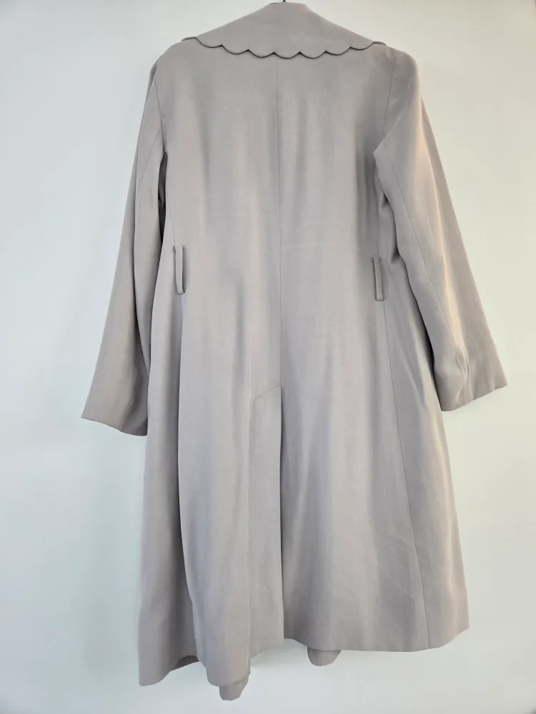 Club Monaco Scalloped Collar Light Grey Blazer image indicator(2)