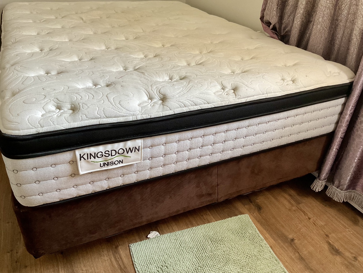 Kingsdown Unison Queen Mattress Set - photo 2