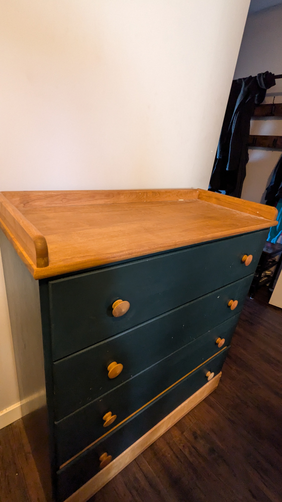 Green and brown dresser - photo 2