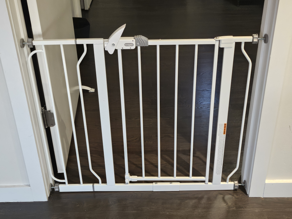 Walk Thru Baby Gate - photo 3