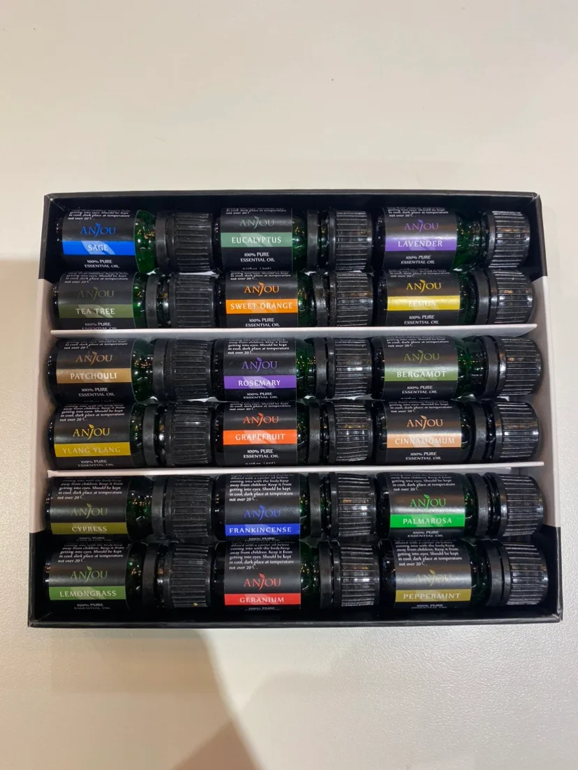 Anjou Variety Essential Oil Set thumbnail