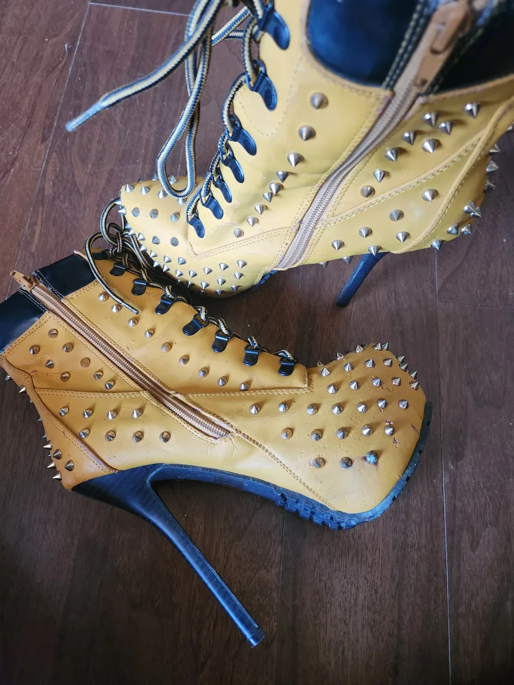 Yellow Spiked Heel Boots 🧡 image indicator(2)