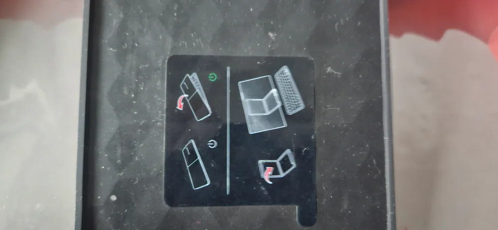 Microsoft Wedge Mobile Bluetooth Keyboard image indicator(4)