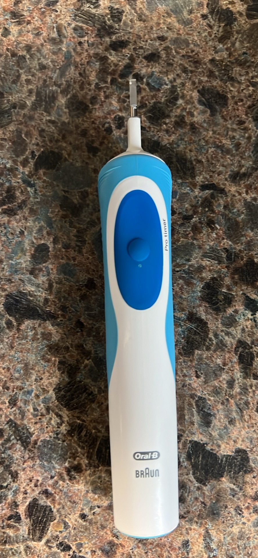 Oral-B Electric Toothbrush - photo 4
