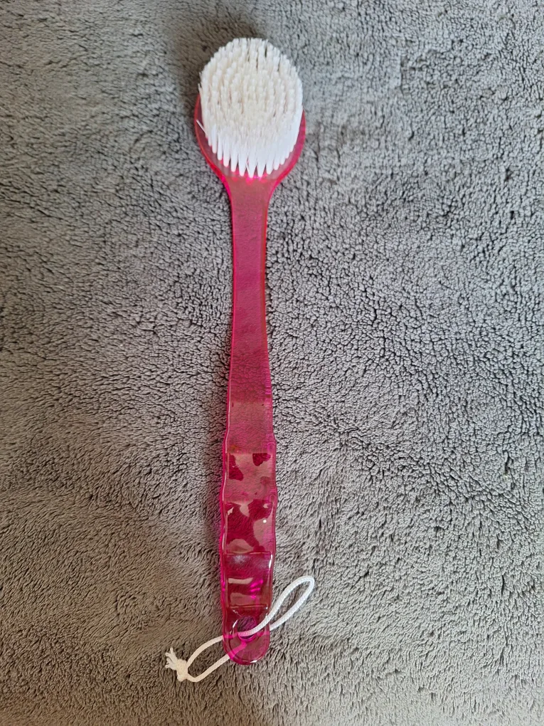 Pink Bath Brush #freecycle thumbnail