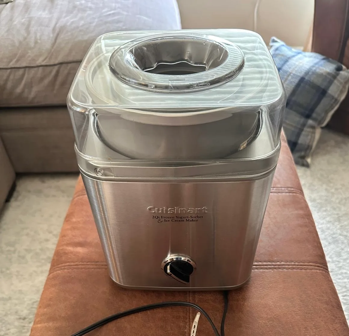 Cuisinart 2Qt Frozen Yogurt-Sorbet & Ice Cream Maker thumbnail