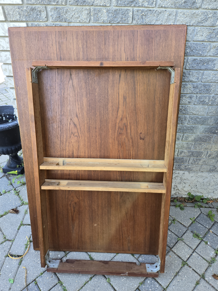Mid Century Dining Table - photo 3