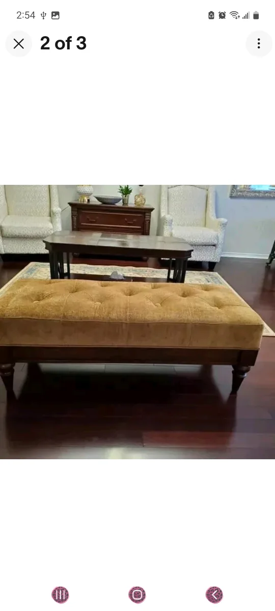 AUTHENTIC GENUINE BOMBAY AND COMPANY TAYLOR BENCH image indicator(2)