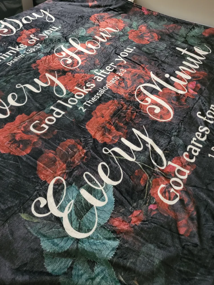 Floral Throw fleece Blanket image indicator(2)