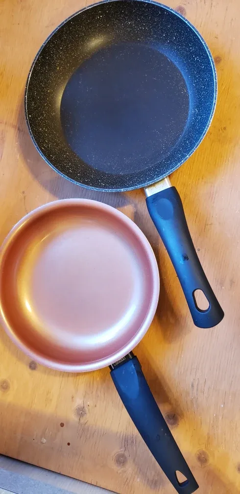 frying pans thumbnail