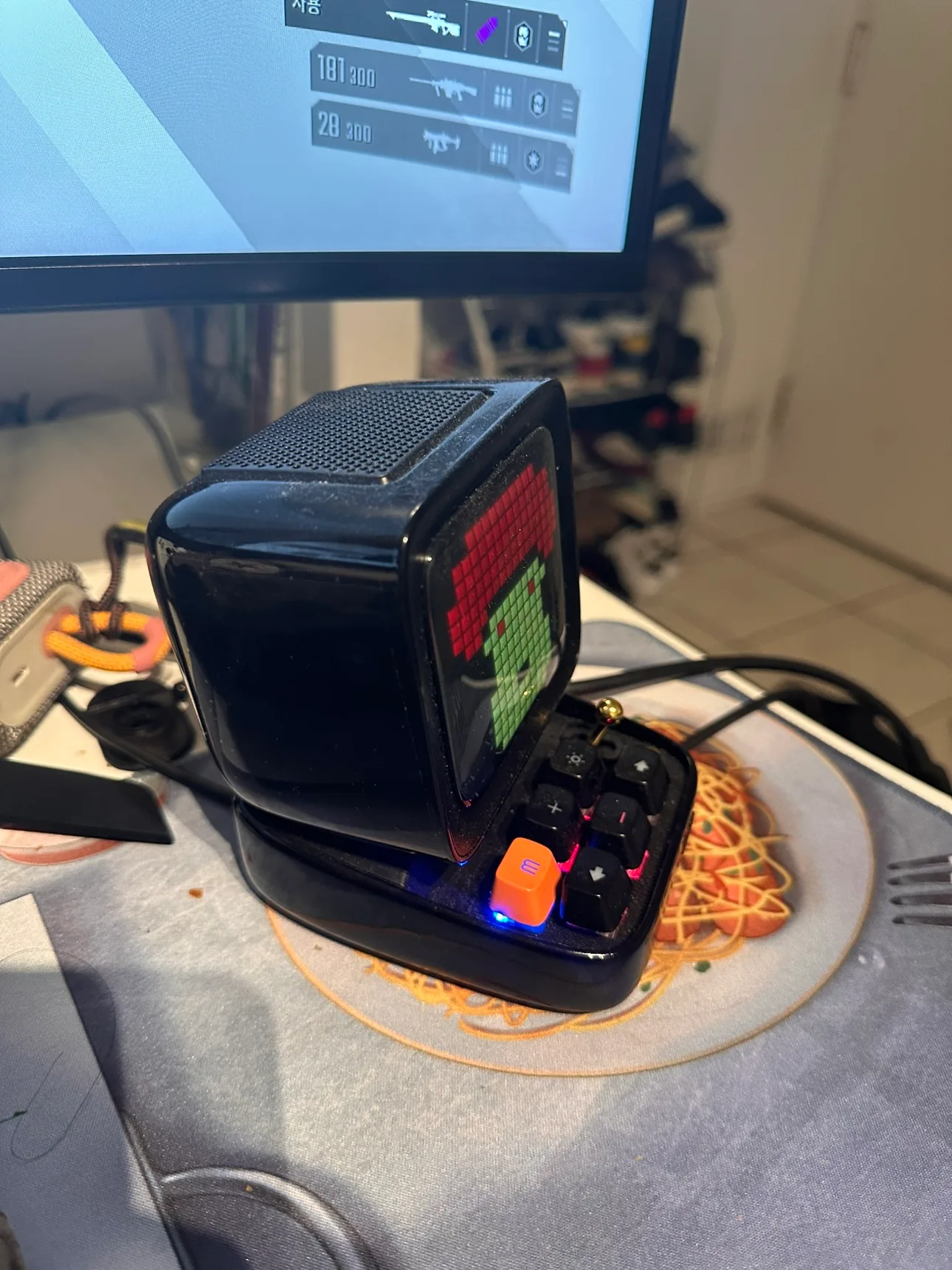 Divoom Ditoo Pro Speaker image indicator(3)