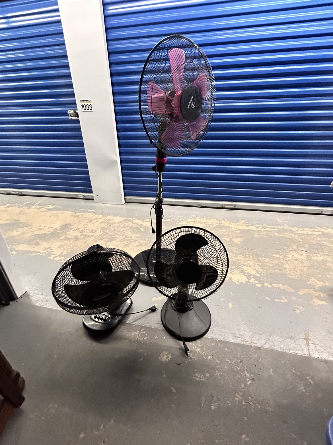 3 Fans