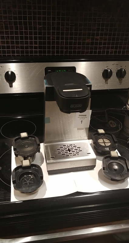 Bunn My Cafe Single Serve Coffee Maker - photo 5