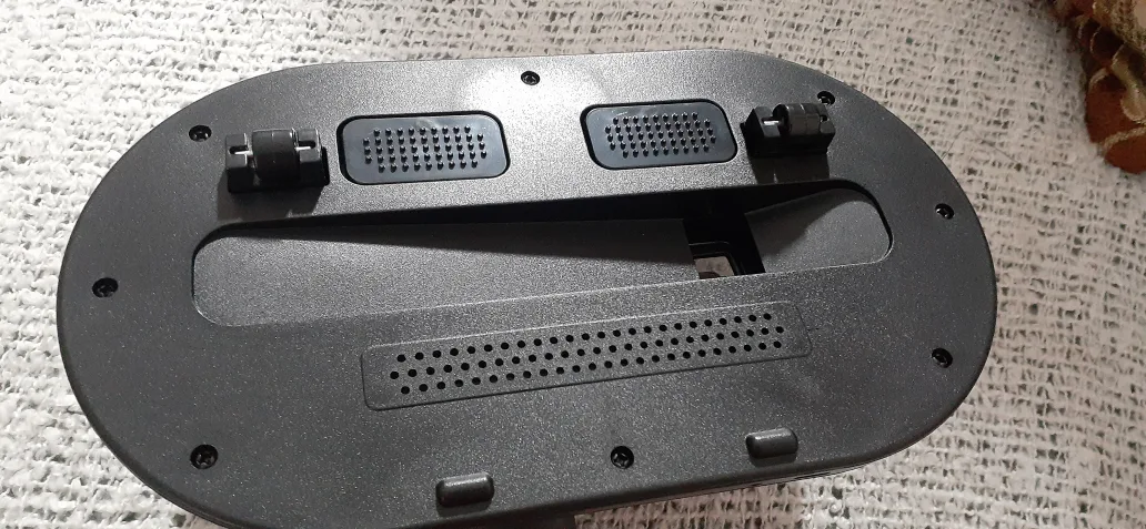 Handheld bed vacuum *rechargeable* image indicator(5)