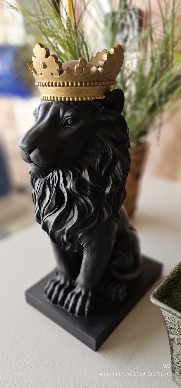 Black Lion Statue with Gold Crown