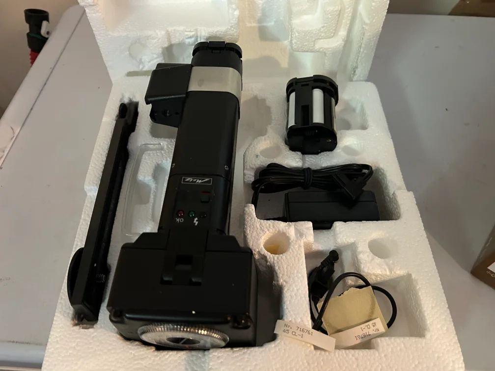 Vintage Metz Mecablitz 45 CL1 Flash image indicator(2)