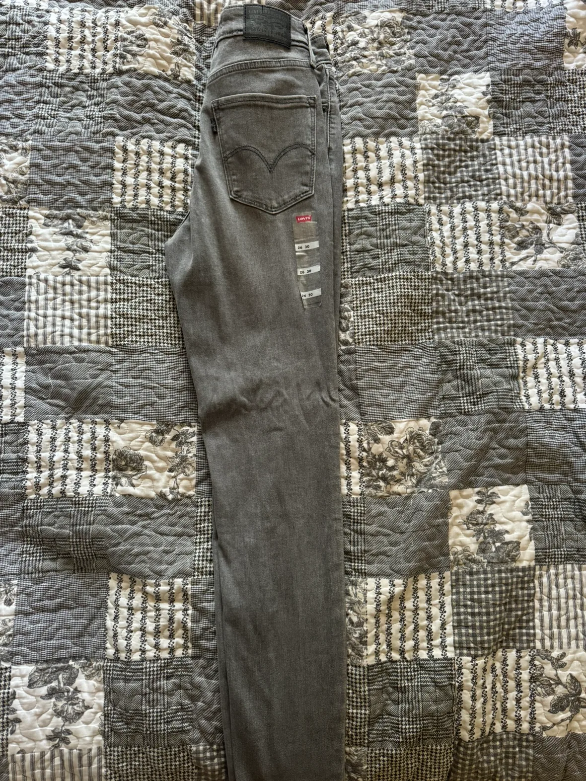 Levi's 721 Skinny Jeans thumbnail