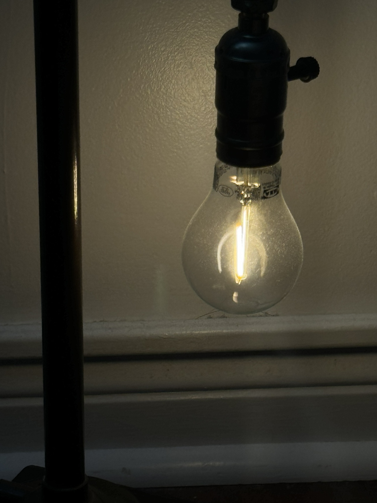 Industrial Pipe Table Lamp - photo 2