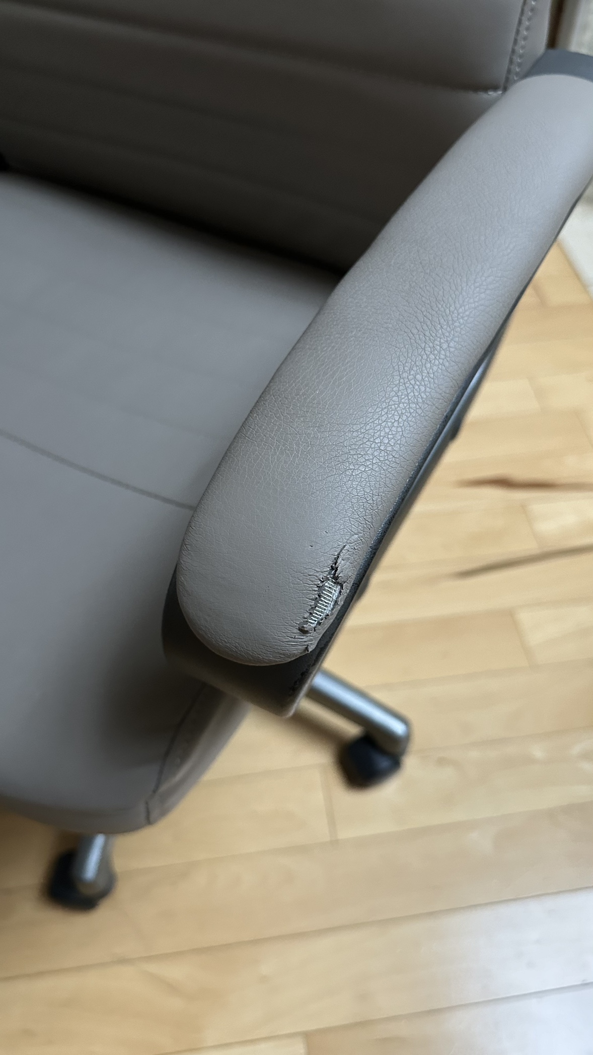 Office Chair 🧡 - photo 2