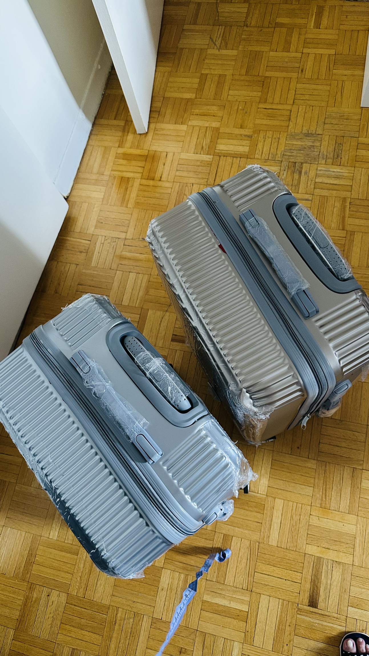 Set of Two Suitcases