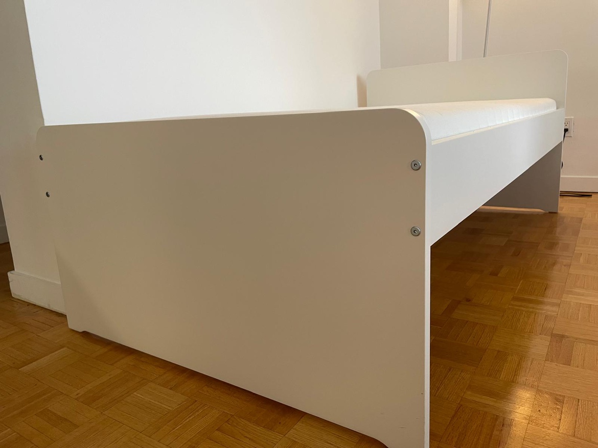 Set of Twin Bed + Twin Mattress - photo 2
