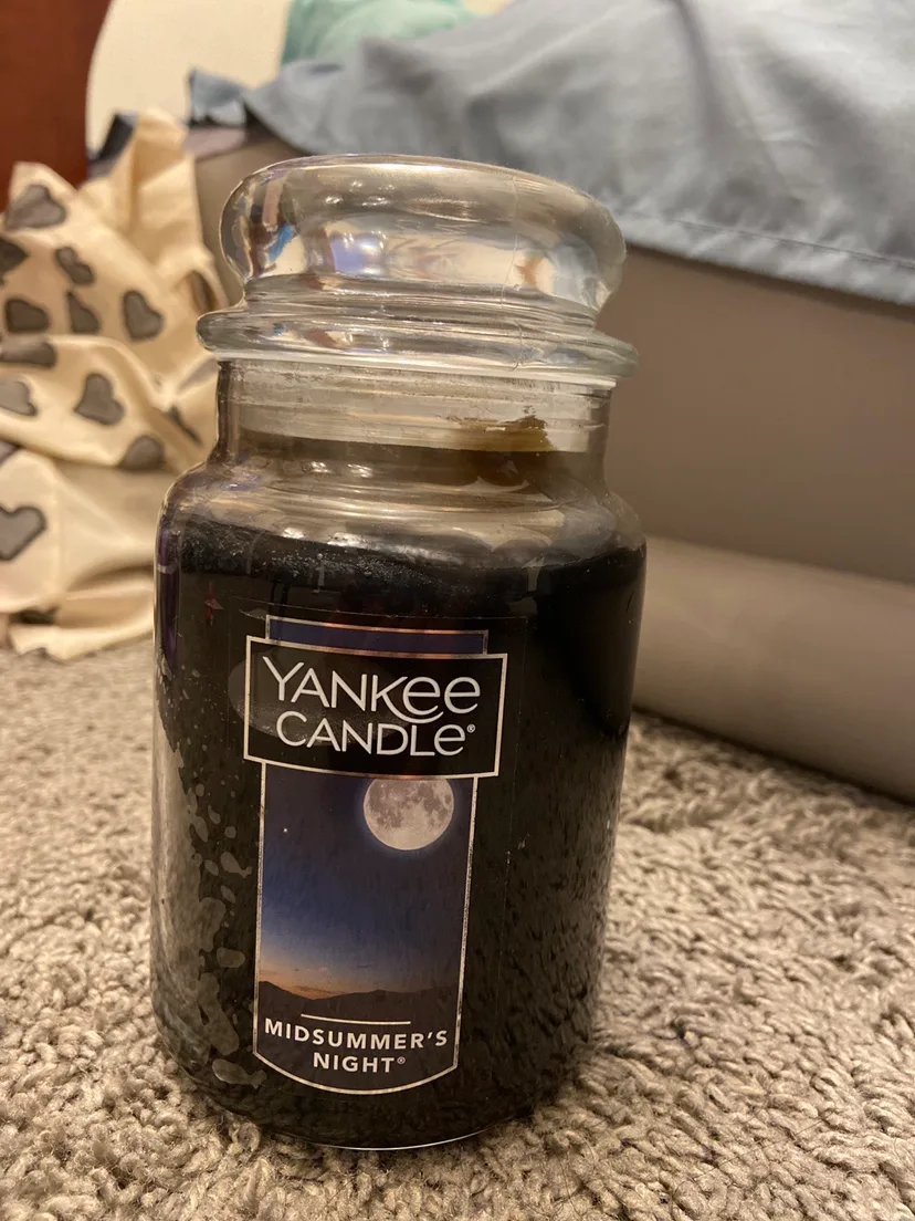 Yankee Candle Midsummer's Night thumbnail