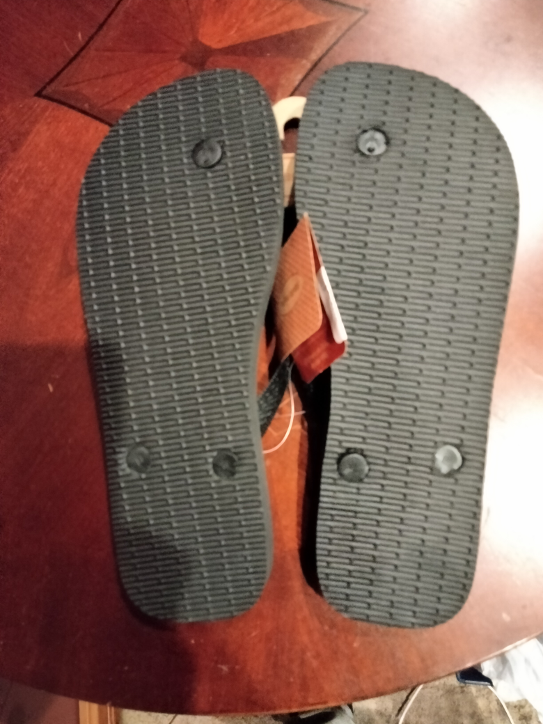 Havaianas Men's Black Flip Flops Size 8 - photo 3