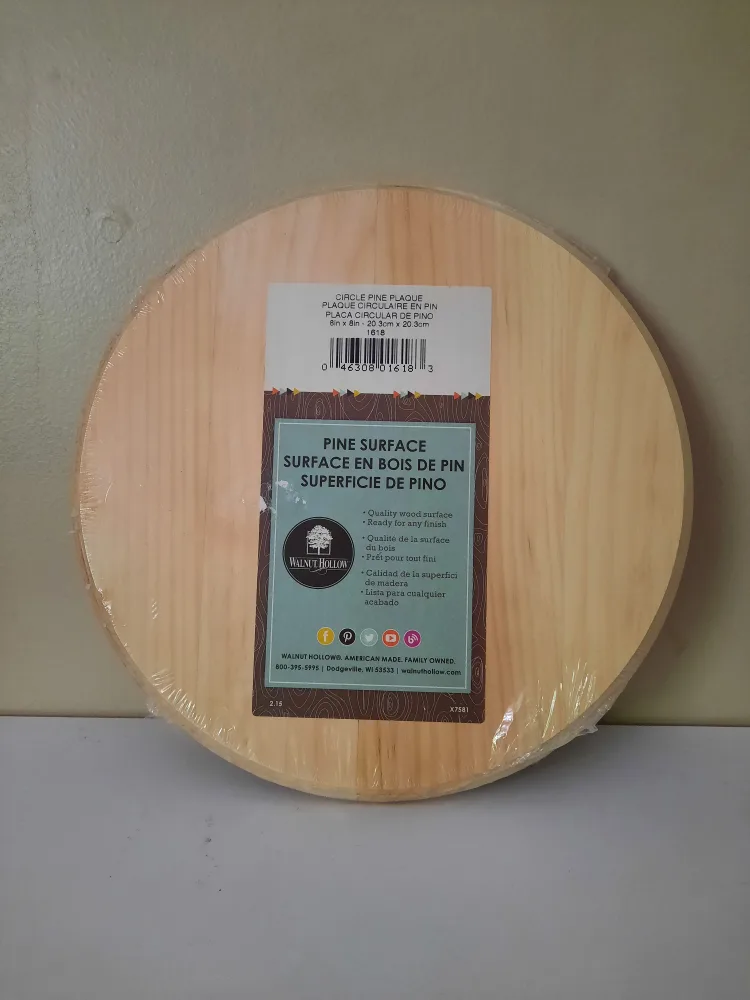 8 Inch Pine Wood Circle thumbnail
