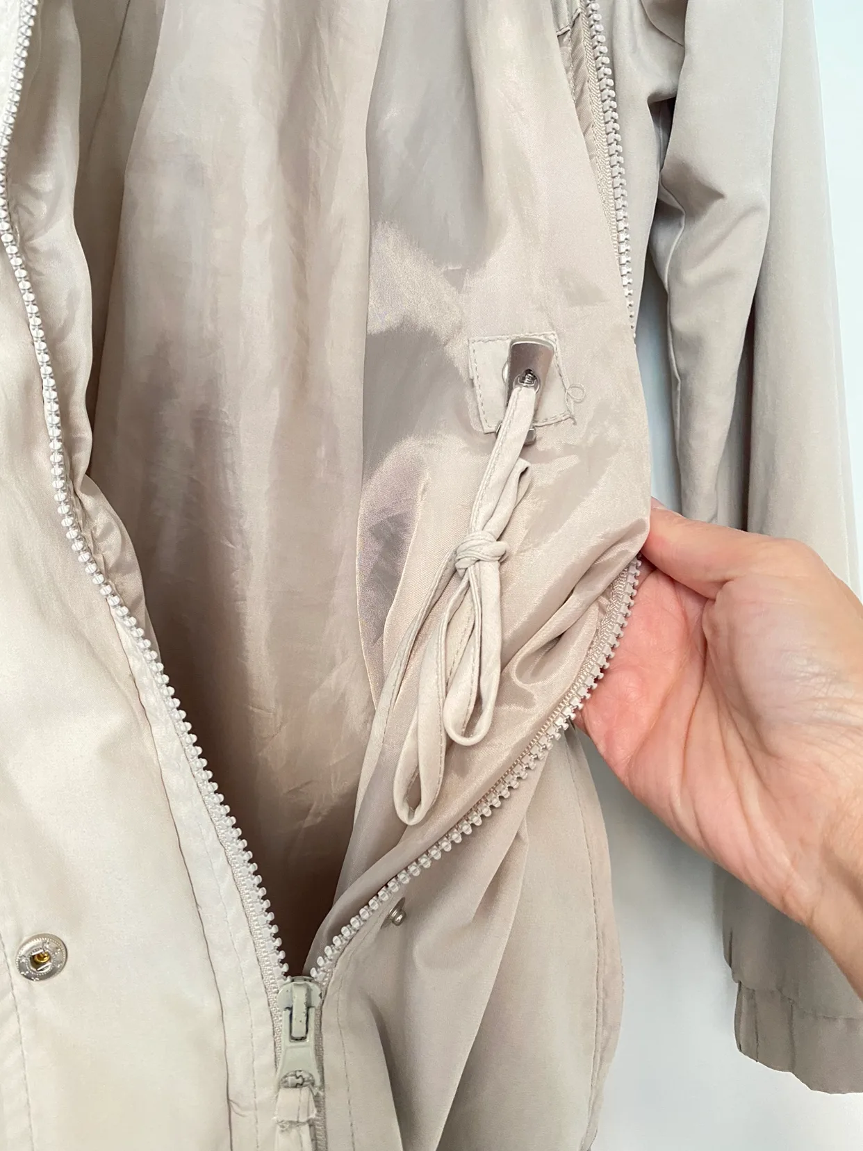 Classic Editions Light Jacket, L image indicator(7)