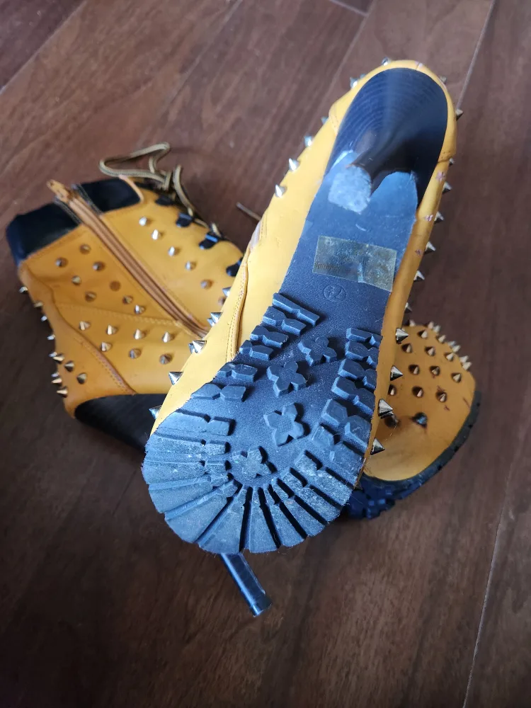 Yellow Spiked Heel Boots 🧡 image indicator(3)