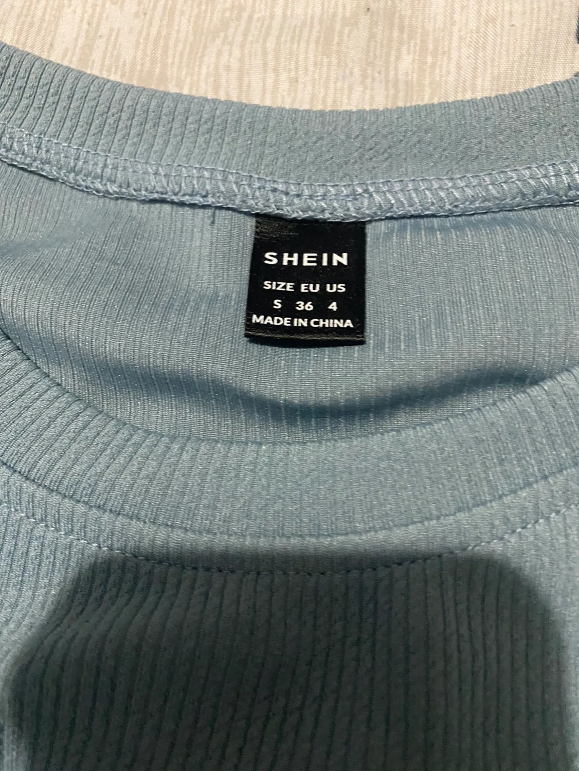 SHEIN Cropped Sweatshirt image indicator(2)