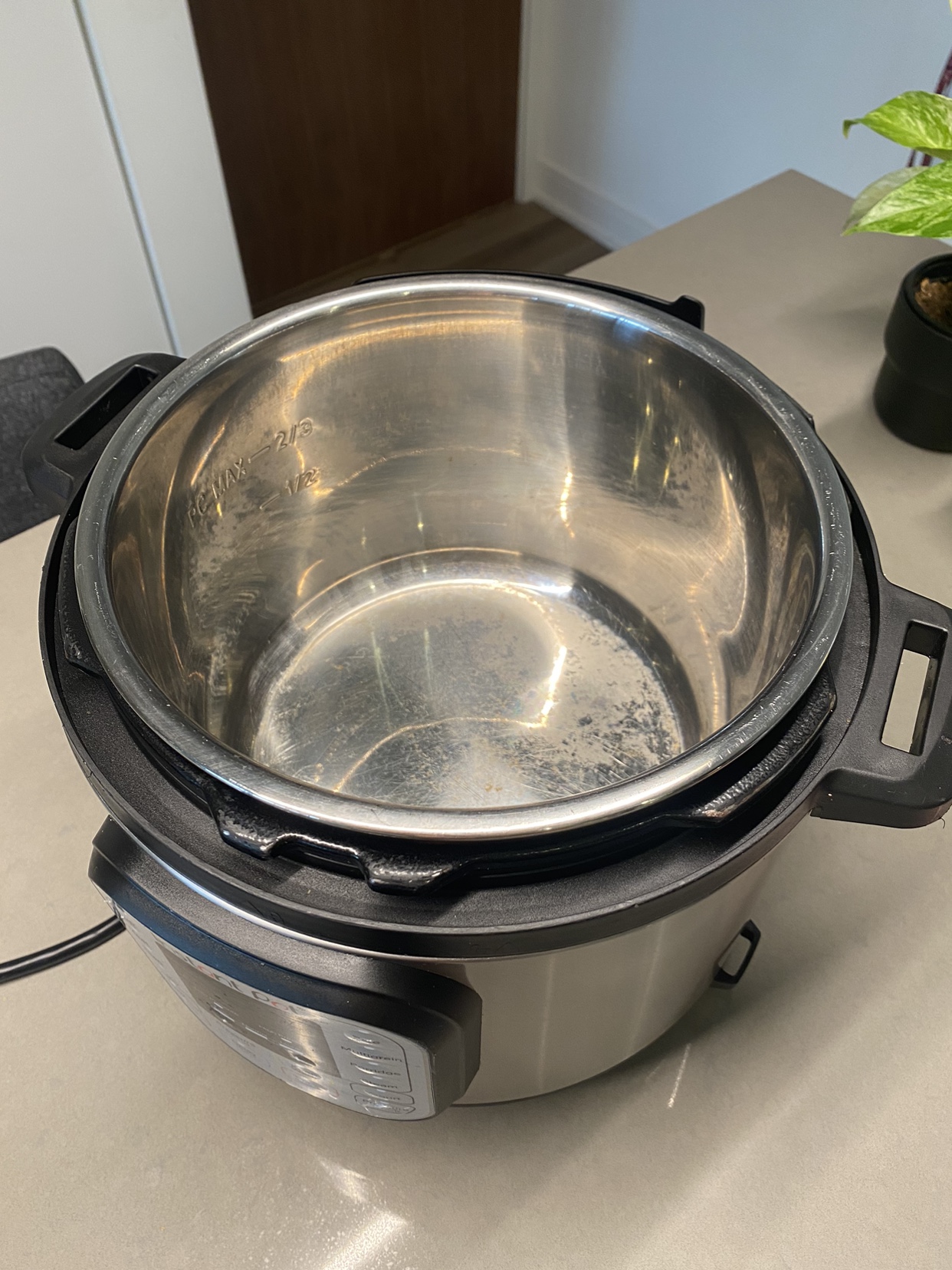 Instant Pot Duo 6 Qt Electric Pressure Cooker - photo 2