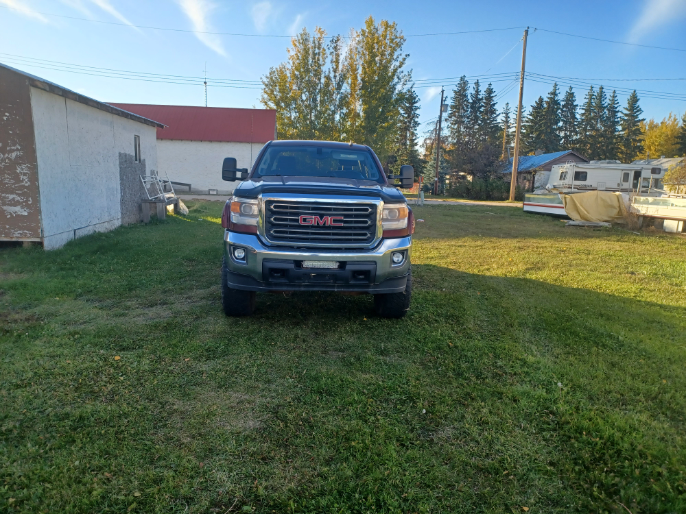 Lifted 2015 GMC Sierra Z71 2500 HD - photo 3