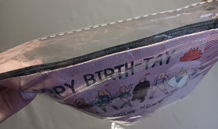 Taylor Swift Makeup Bag and 100 pc. Stickers - photo 5