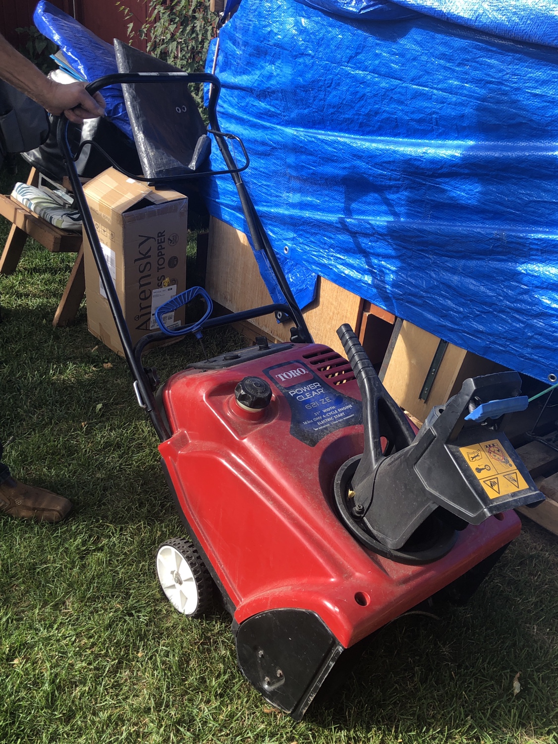 Toro Power Clear 621 ZE Snowblower - photo 2