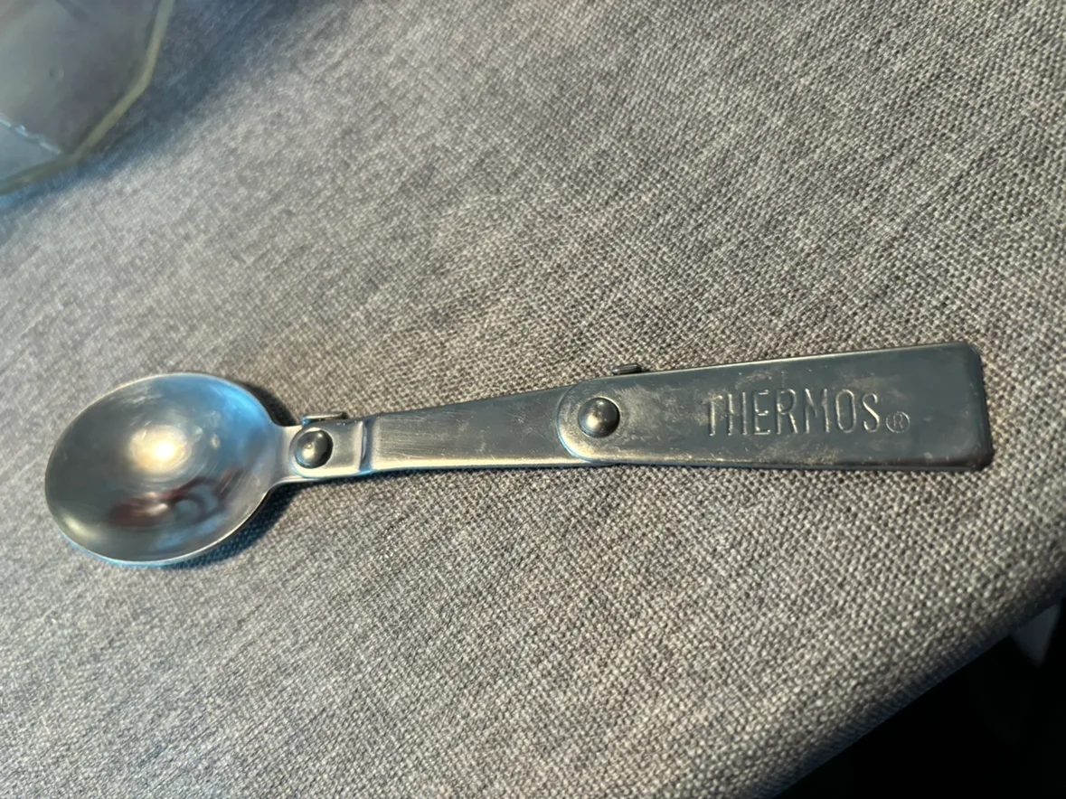 Assorted Kitchen Small Items image indicator(2)