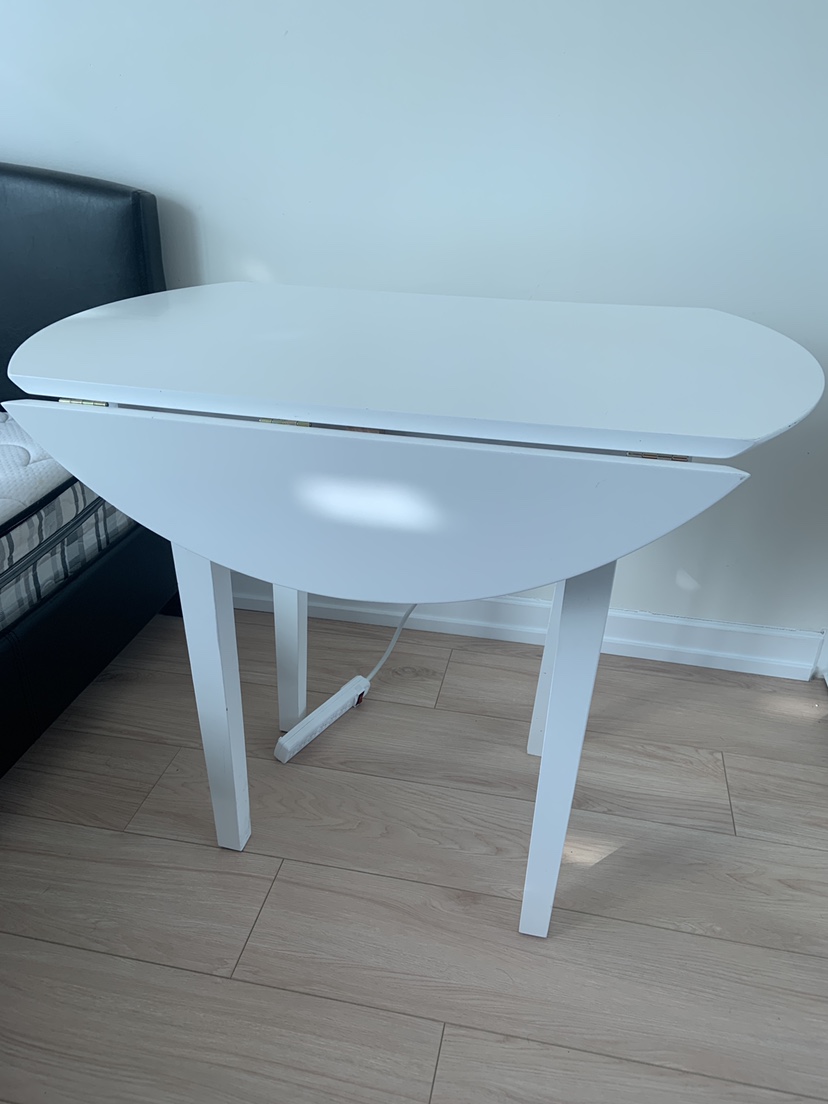 White Fold Down Table & 2 Chairs - photo 2