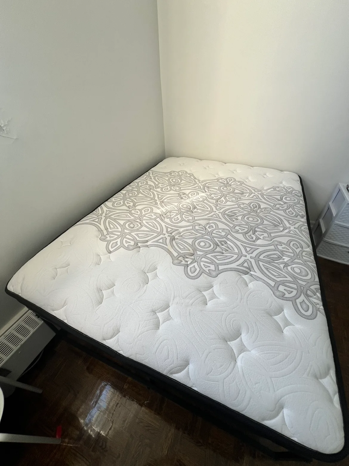 Zinus Full or Double Black Metal Bed Frame and Crystli Mattress image indicator(6)