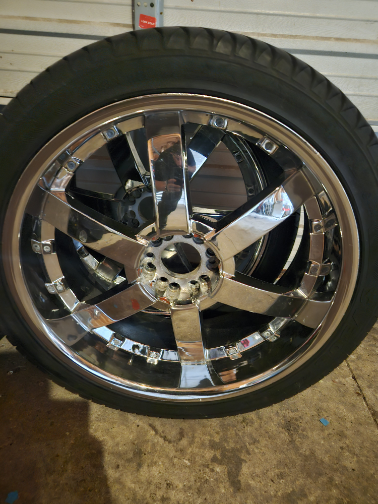 24 inch Chrome Wheels and Tires